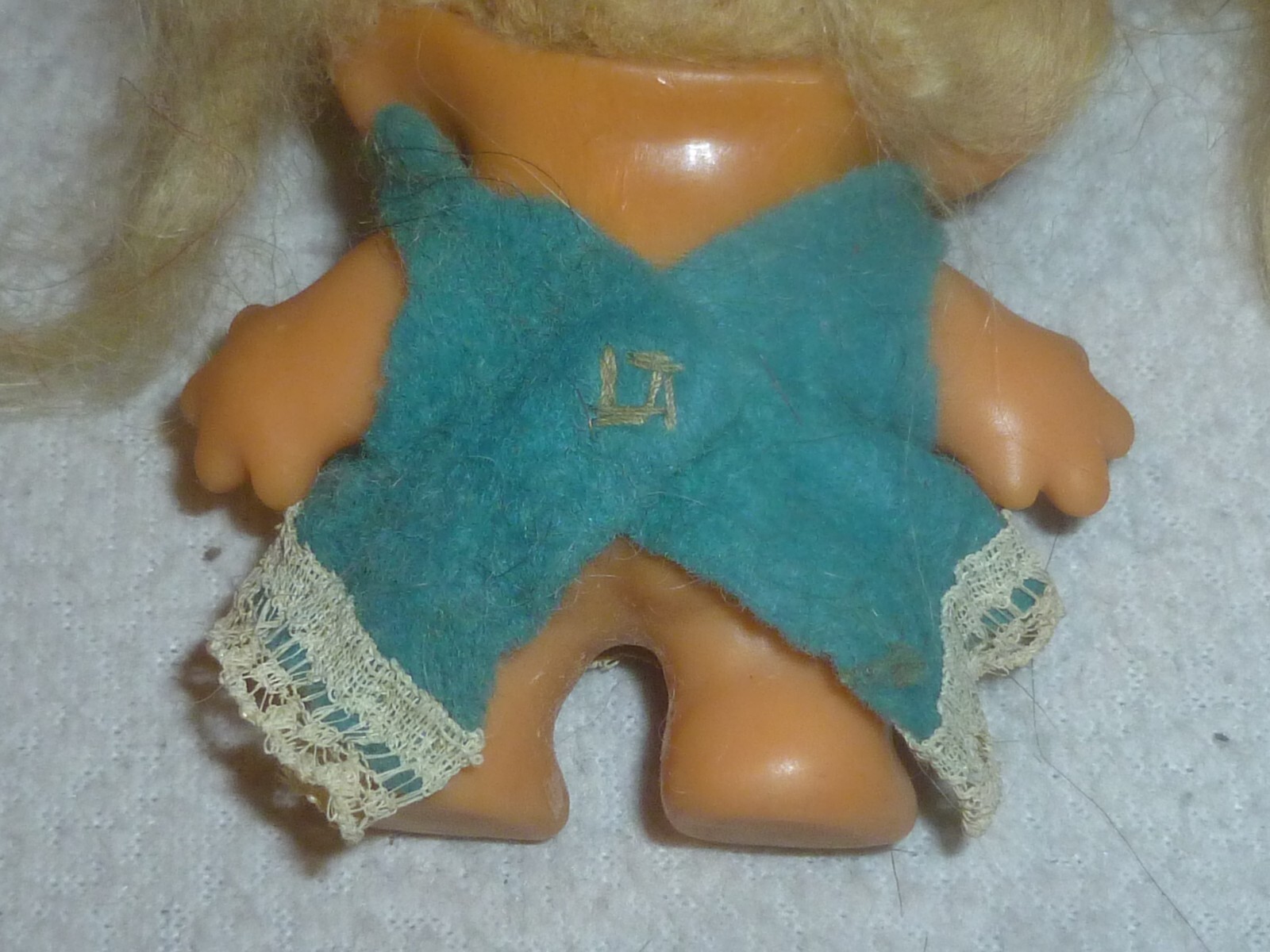 Picture 4 of 6