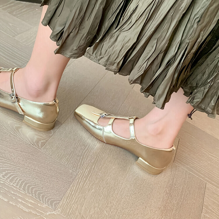 Women's 2024 Fashion Leather Square Toe T Strap Low Heel
