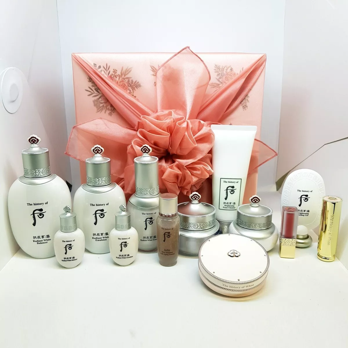 The History of Whoo Gongjinhyang Seol Royal Whitening Special Set
