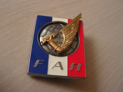 insigne militaire {} pucelle FAR DRAGO G3158