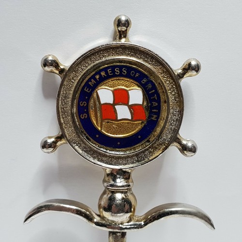 Canadian Pacific SS Empress of Britain Ship wheel design corkscrew