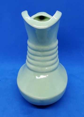 Vintage Pale Green Art Pottery Squat Corseted Ribbed Pitcher Vase-Shawnee? - Picture 3 of 7