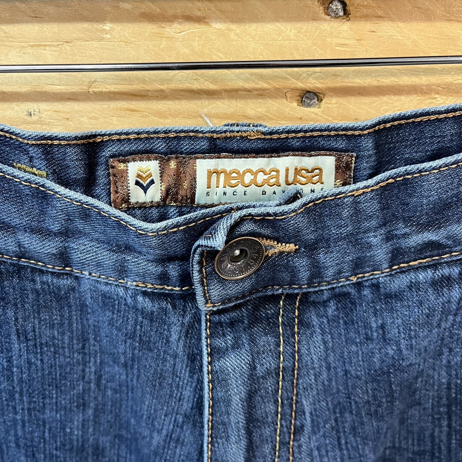 Picture 4 of 12