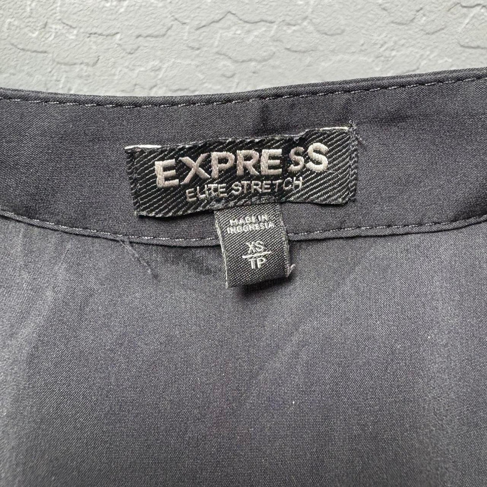 Y2K Fitted Express Black Halter Button-Up Sleevel… - image 4