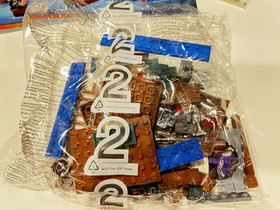 LEGO The Hobbit: Lake-Town Chase (79013)  complete -bags 2,3 & 4 sealed unopen