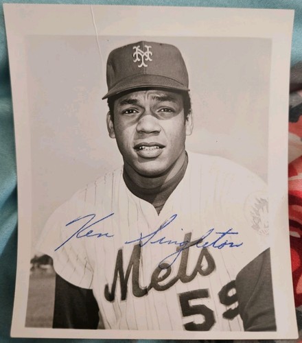 Ken Singleton Signed Autograph 3x5 B&W Photo - Picture 2 of 4