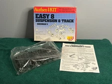 MP MODELS 20104, 1/35 EASY 8 SUSPENSION & TRACK PLASTIC KIT