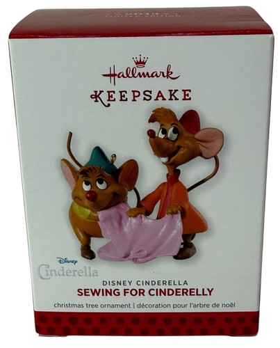 Nuevo en caja Costura para ratones Cenicienta Cenicienta Disney Hallmark Ornamento 2013 QXE3755 - Imagen 1 de 6
