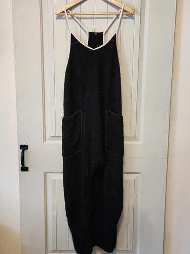 Free People Black HOT SHOT Cuddle Up Oversized Fleece One Piece Romper - Picture 9 of 11