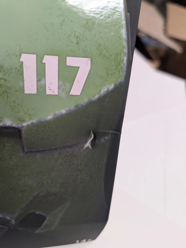 Halo Mega Construx - SDCC 2020 Exclusive Master Chief's. Brand New Dented Sealed - Image 2 of 4