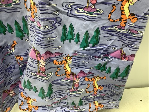 Disney Eeyore Tigger Piglet Gray Medical Scrub Top Size Medium - Picture 7 of 13