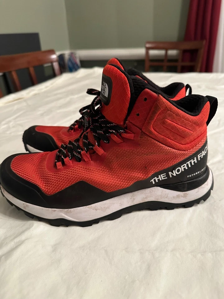 Botas de caminhada North Face femininas tamanho 10 vermelhas Futurelight bom estado - Imagem 3 de 4
