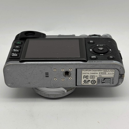 Fujifilm X100S 16.0MP Digitalkamera - Bild 5 von 6