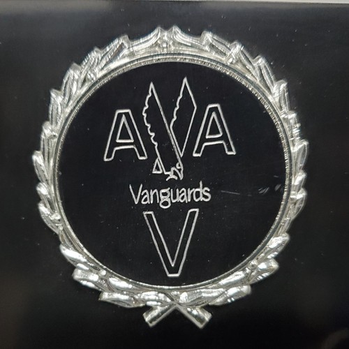 Vintage 1981 American Airlines Grey Eagles VANGUARDS Plaque 10"x8" Made In USA - Picture 3 of 8