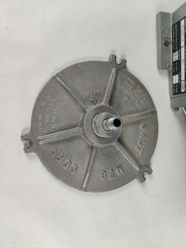 Gast R1102C-14 Regenair Vacuum Blower Pump W/ Dust Collector & Foot Pedal - Picture 7 of 14