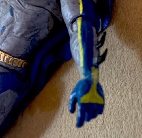 Injustice 2 Batman Thinkgeek Exclusive 3.75" Figur 1/18 Hiya REPAIRED LEFT HAND - Bild 5 von 11