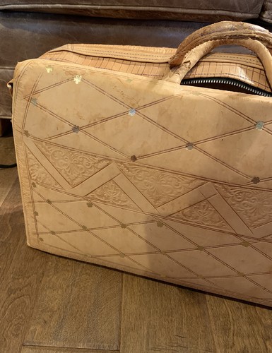 Moroccan Vintage/Antique Gold Flake Brown Tooled Leather Purse/briefcase/Dr. Bag - Picture 6 of 12