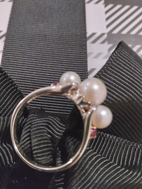 Genuine Natural Pearl Trio & Natural Red Rubies Ring SIZE 8 