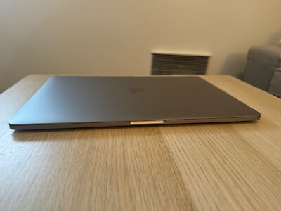MacBook Pro 4台セット: 2016, 2017 13, 15インチ MacBook Pro 4台セット: 2016, 2017 13, 15インチ MacBook Pro 4