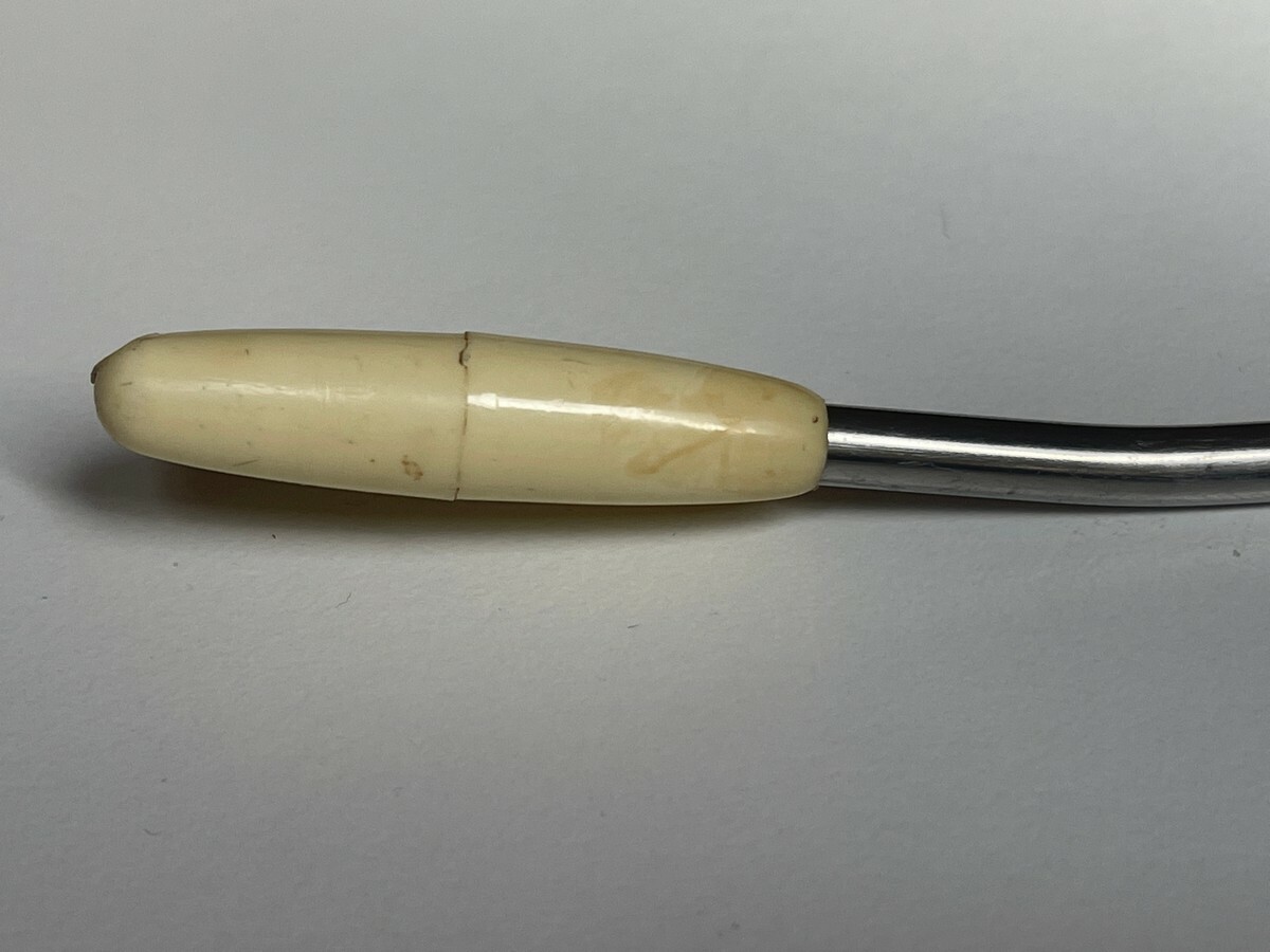 1962 Fender Stratocaster tremolo arm / bar - Picture 2 of 5