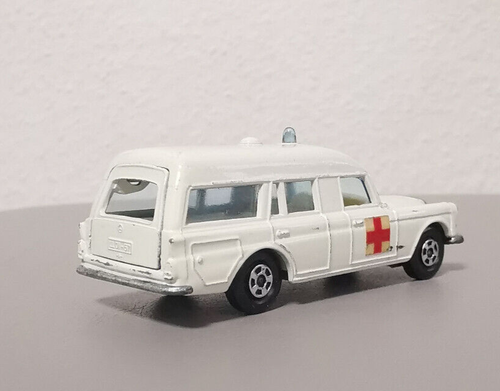 Matchbox No.3 A Superfast Mercedez Benz "Binz"Ambulance ohne OVP Vintage England - Bild 6 von 21