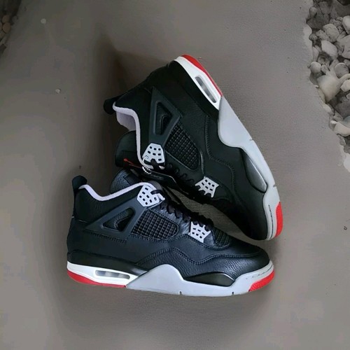 Jordan 4 Retro Bred Reimagined - Código de estilo: FV5029-006 - Imagen 6 de 7