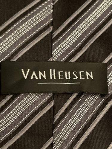 Van Heusen Black Gray Hand Made 95.2% Silk 4.8% Polyester Men’s Neck Tie China - Picture 8 of 9