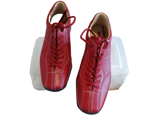 Prada Red Leather Lace Up Vintage Unisex Oxford/Sneaker Shoes Sz 36 Women 7-7.5 - Picture 3 of 13