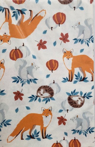 Vinyl Tablecloth, 52"x52" SQUARE, HARVEST,FOXES,PORCUPINES,LEAVES & PUMPKINS,MI - Imagen 2 de 16