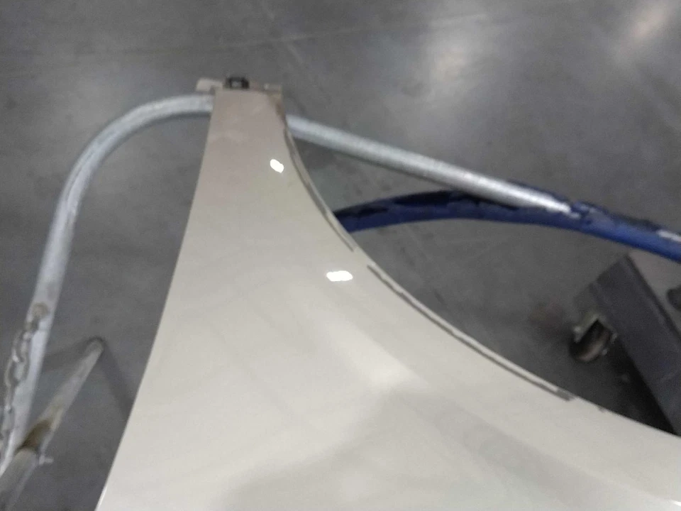 Guardabarros delantero izquierdo usado se adapta a: Chevrolet Traverse 2014 delantero izquierdo grado A Foto 2 de 4