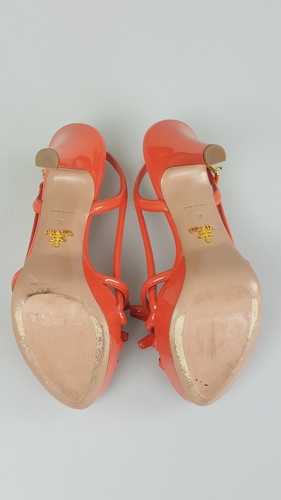 Prada coral charol Zapato Arco Con Correas Plataforma Charol Sandalia Zapato charol De Tacón 37 7 813452 Prada coral charol Zapato Arco Con Correas Plataforma Charol Sandalia Zapato charol De Tacón 37 7 813452