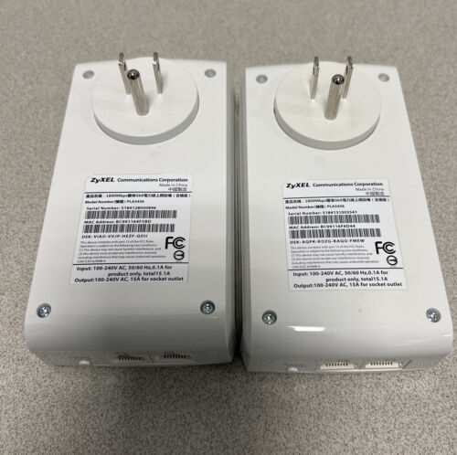 ZyXEL PLA5456-KIT Powerline 2-port Gigabit Pass-Thru Ethernet Adapter Pack of 2 - Picture 3 of 4