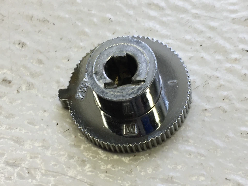 Buick LeSabre Electra Riviera 1980 Twilight Sentinel interruptor de faros escudo Foto 3 de 4