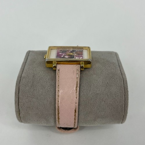 Elvis Presley 1992 USA Stamp Gold Tone Analog Watch Pink Leather Band Womens Vtg - Picture 5 of 11