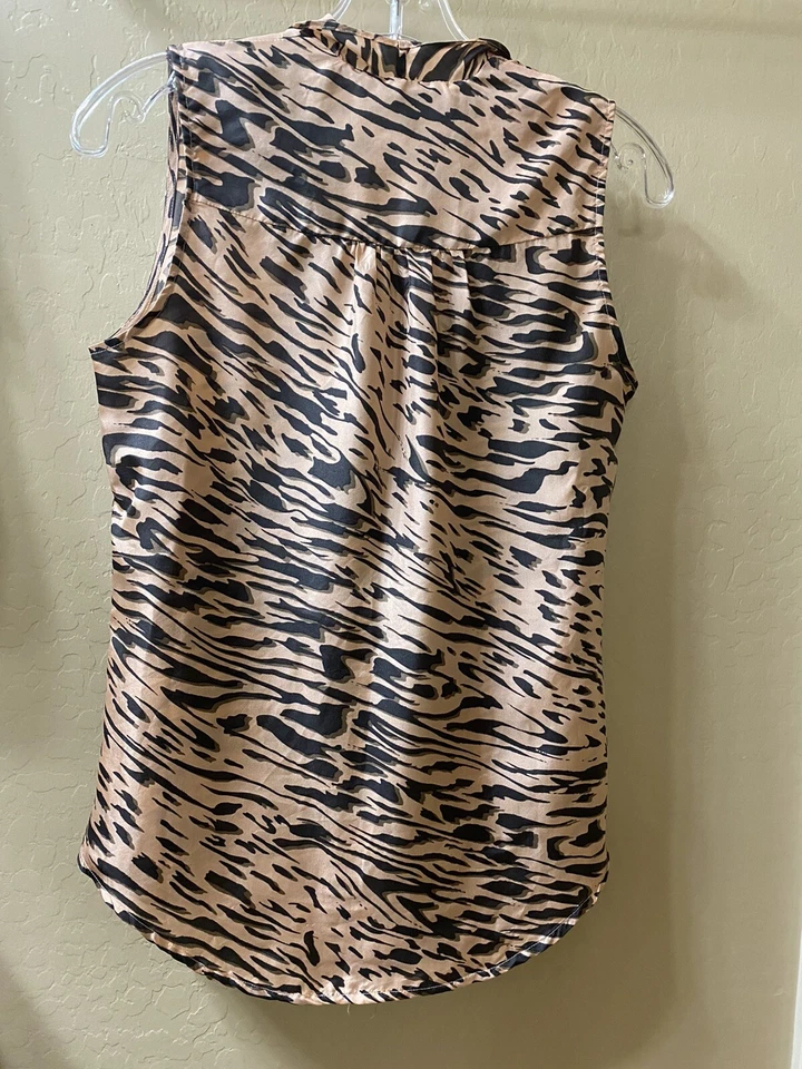 CAbi TALLA PEQUEÑA BLUSA MUJER SEDA CAMISETA SIN MANGAS ROSA VOLANTES DELANTERO CEBRA ANIMAL (C54 Foto 2 de 3