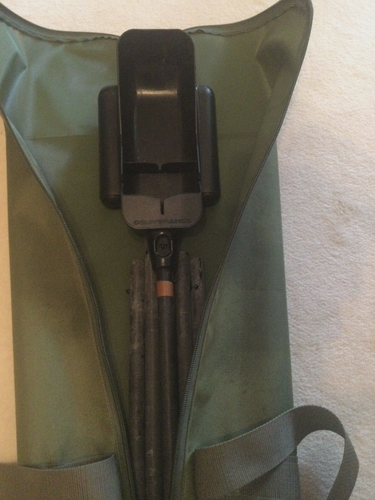 A La Carp Baiting Pole Bag Holds 55 Nash Bushwhacker Sections and XL Pro Spoon. - Picture 5 of 8