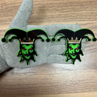 Joker Jester Badges Emblem King Gold Crown Red Eye, 2 Badges, Fender Angry Green