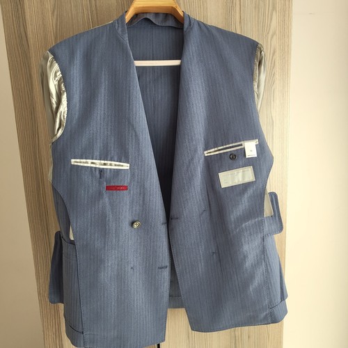 Chaqueta Brunello Cucinelli Hombre. %50 seda. Talla 50 - Imagen 7 de 11