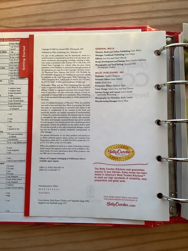 Betty Crocker Cookbook New Edition Hardcover 2005 10th Edition - Bild 5 von 7