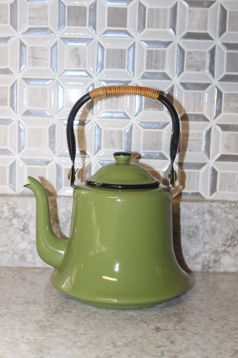 Apple green shop kettle
