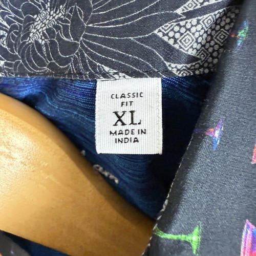 Camisa Robert Graham Abotonada Para Hombres XL Negra Vibrante Exclusiva Martini Puño Abatible - Imagen 9 de 15