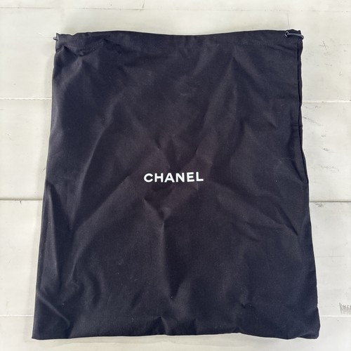 NEU Authentisch Schwarz Stoff Kordelzug Chanel Staubschutzbeutel 15,5 x 13 Zoll