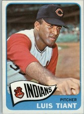 1965 Topps #145 Luis Tiant RC - EX