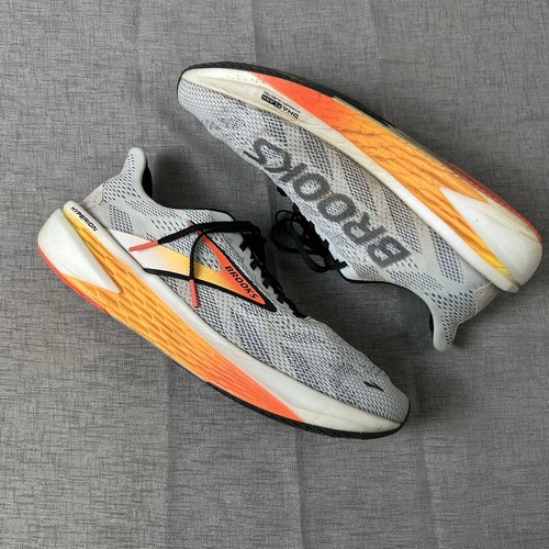 Brooks Hyperion Max 2 'Illusion Coral' Mens size 11 used