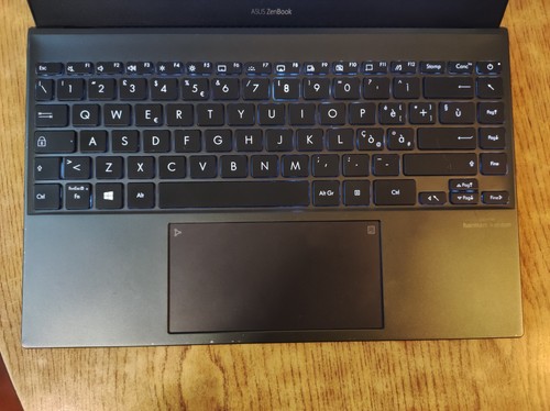 Asus Zenbook 13 Oled - Foto 2 di 10