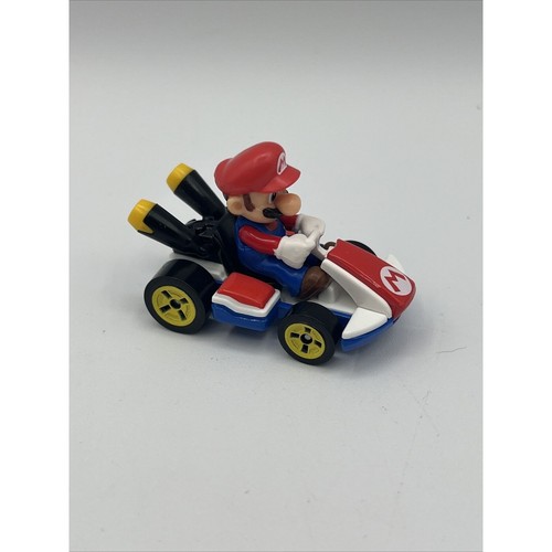 2018 Mattel Hot Wheels Nintendo Mario Kart Super Mario Standard Kart