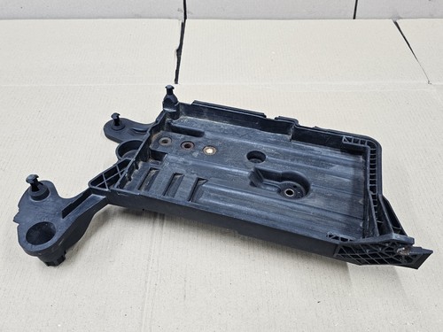 GENUINE 13-17 AUDI A3 8V VW GOLF MK7 BATTERY TRAY HOLDER 5Q0915321H 5Q0915331J - Picture 1 of 7