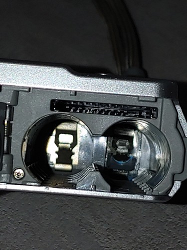 SONY Cyber-shot DSC-S930 10.1 MP Digital Camera FOR PARTS OR REPAIR ONLY - Picture 10 of 12