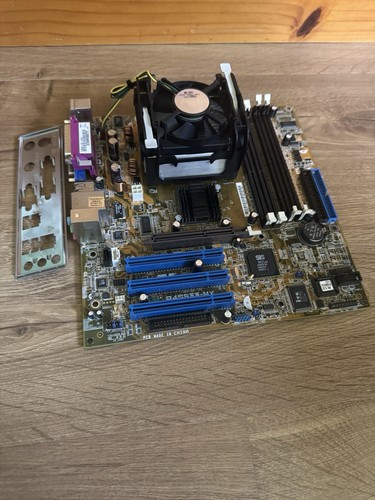 ASUS P4S533-MX MicroATX Mainboard mit Intel Celeron 2,4GHz SL6W4