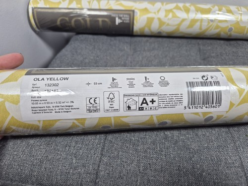 Ola Yellow Gold Luxury Patterned Wallpaper x2 5.32m²  - Picture 4 of 6